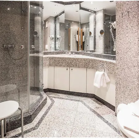 Dünenpark - Klassik Mit 1 Schlafzimmer Und Balkon Im Dachgeschoss 160 * Binz